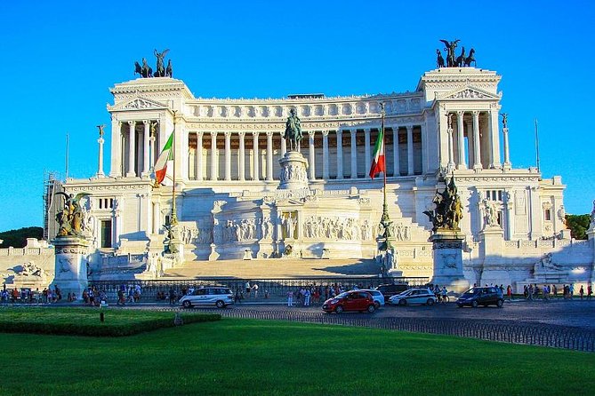 Private Shore Excursion from Civitavecchia Dock to Rome, Mercedes Vehicle - Piazza di Spagna: the Barcaccia Fountain and the famous steps