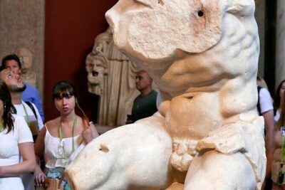 Private & Small Group Vatican Museum, Sistine Chapel& St. Peter’s - The 2-Hour Plan: How This Visit Gets You Through the Big Three