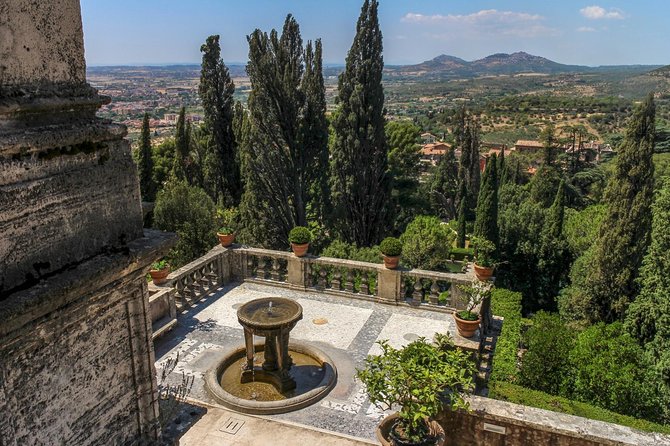 Private Tivoli: Hadrian's Villa and Villa d'Este with Pick-up from Rome - Villa d’Este: fountains, water organs, and rainbow timing