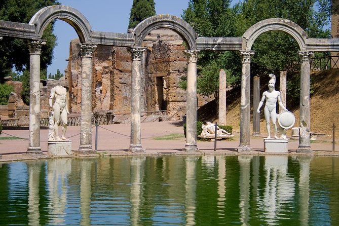 Private Tivoli: Hadrian's Villa and Villa d'Este with Pick-up from Rome - Start at Villa Adriana: walking through Hadrian’s grand retreat