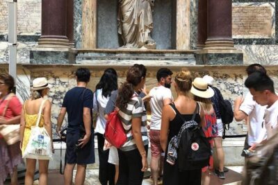 Private Tour - City Center - Meeting at Piazza di Spagna and Finishing Near Piazza Navona