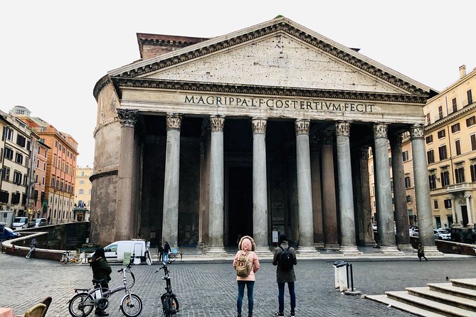 Private tour in Rome with an Electric bike and Local Food - St. Peter’s Square: Vatican sights with a guided road map