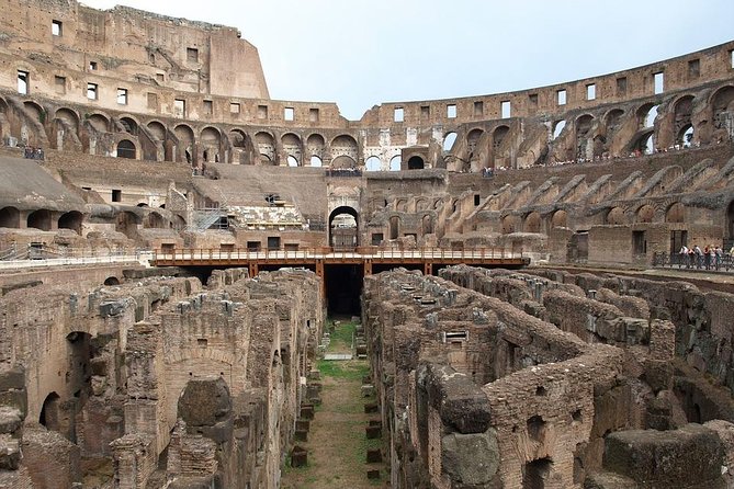 Private tour of Colosseo - Palatine Hill and Roman Forum guidance (so you explore with purpose)
