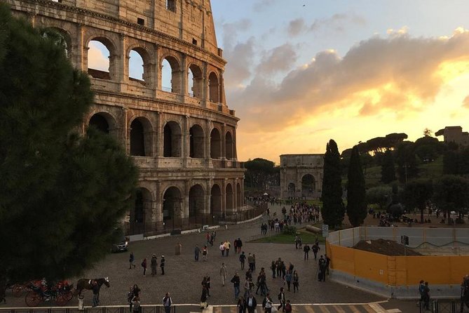 Private tour of Colosseo - A smooth entry checklist: mobile ticket, ID, and English-only convenience