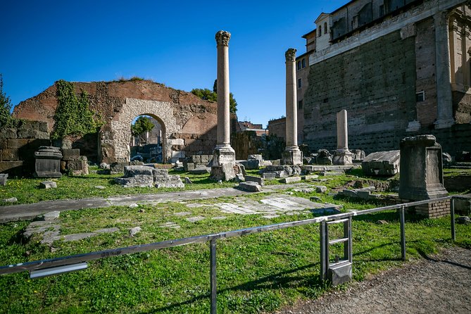 Private Tour of Colosseum & Ancient Rome Wonders - Stop 3: Palatine Hill, Michelangelo’s Square, and the Old Gods
