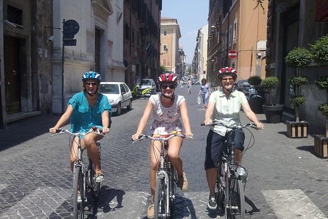 Private Tour of Rome by Bike - A Ride Around The Most Famous Places of Rome - Meeting Federico/Valerio’s Rome: Getting Oriented and Rolling Out