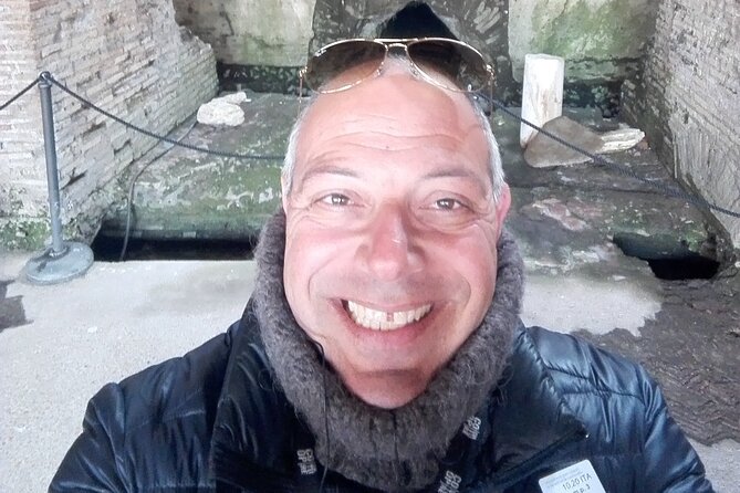 Private tour of Rome - Golf cart - Stop 1: Pantheon entry and photos without a scramble