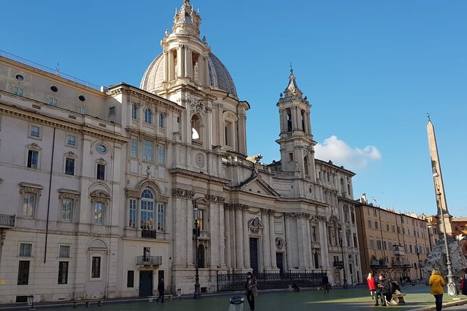 Private tour of Rome - Golf cart - Trevi Fountain: description plus photo time at one of Rome’s most photographed corners
