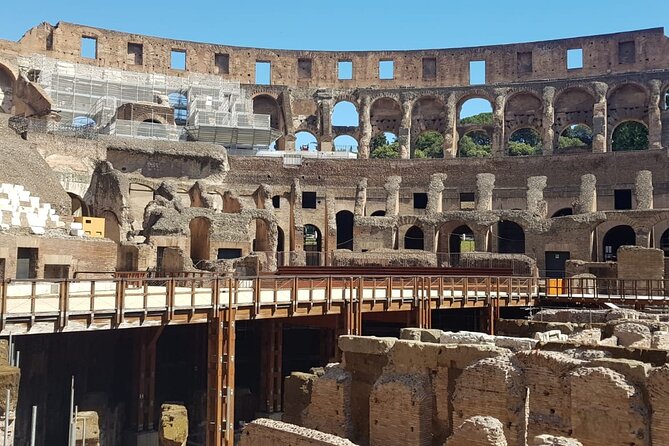 Private tour of Rome - Golf cart - Meeting point at Piazzale delle Canestre, ending near the Colosseum