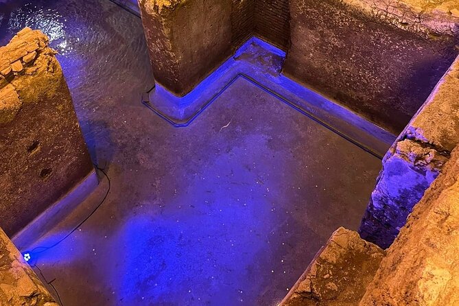 Private tour: Underground Rome - Stop 3: Trevi Fountain as a quick reset (and a wish stop)