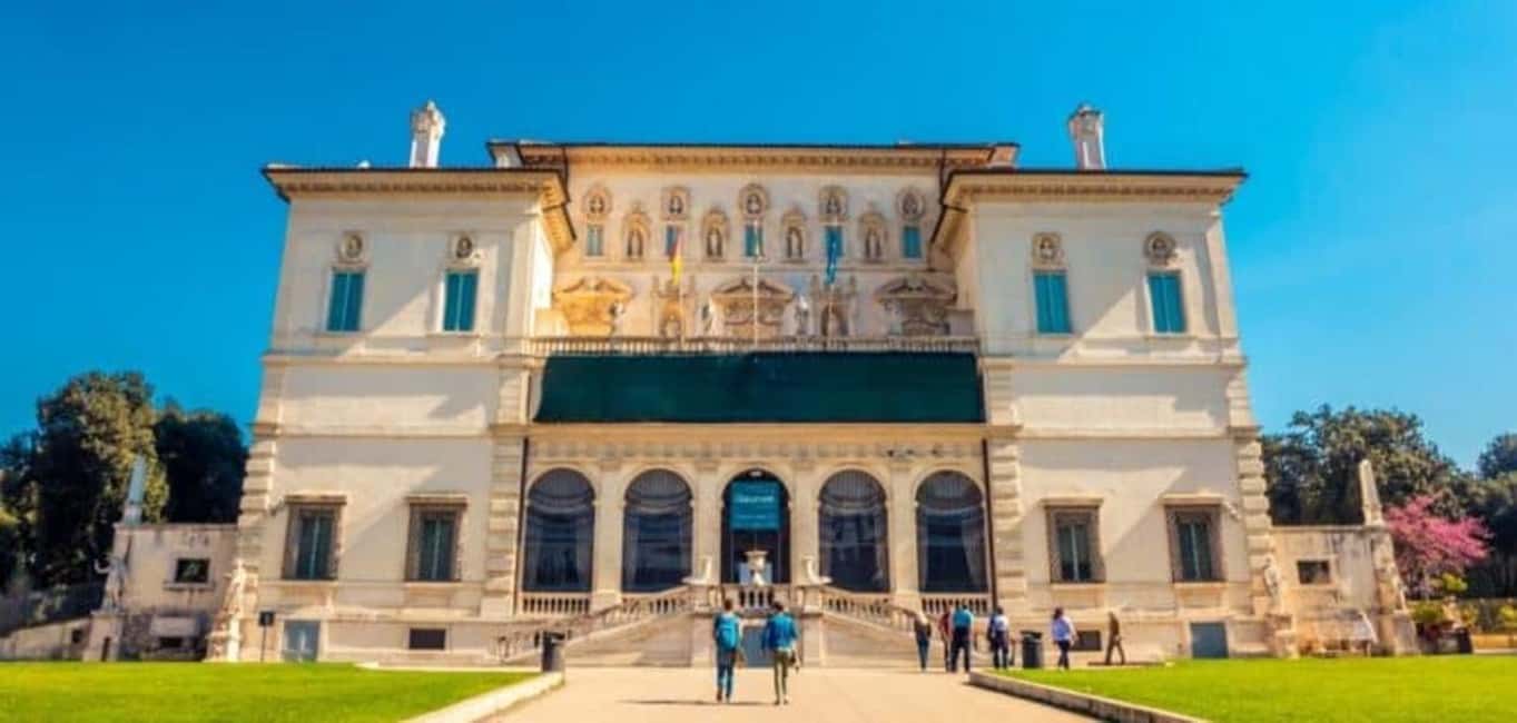 Private Tour with private guide Galleria Borghese - How the guide + headsets make the experience better
