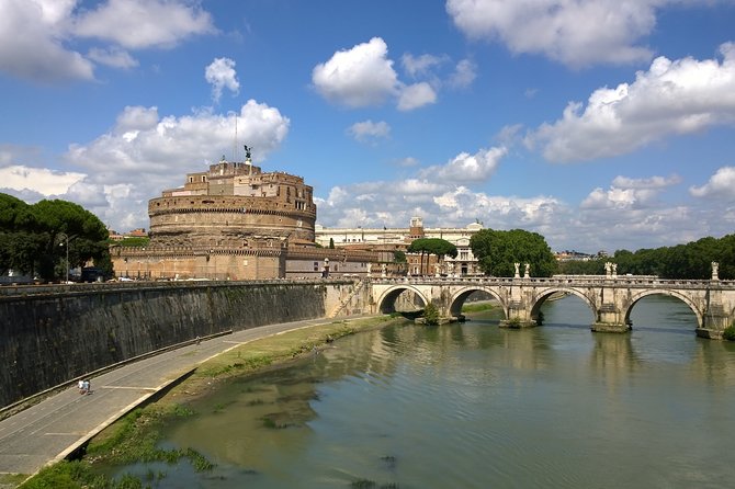 Private transfer from Roma to Civitavecchia port - Common hiccups to avoid: meeting points and phone access