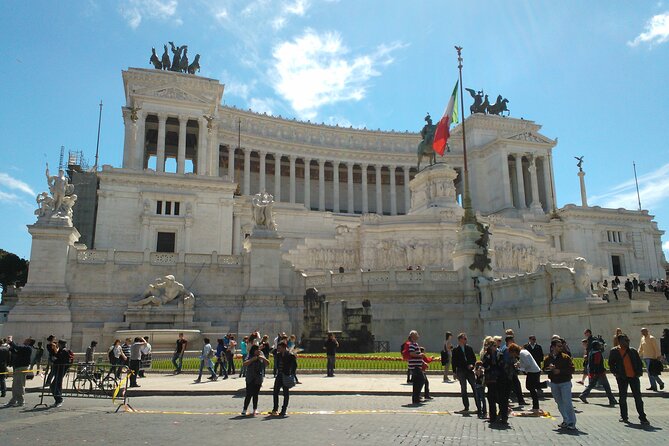 Private transfer from Roma to Civitavecchia port - Minivan comfort: A/C, Wi‑Fi, and luggage space for real life