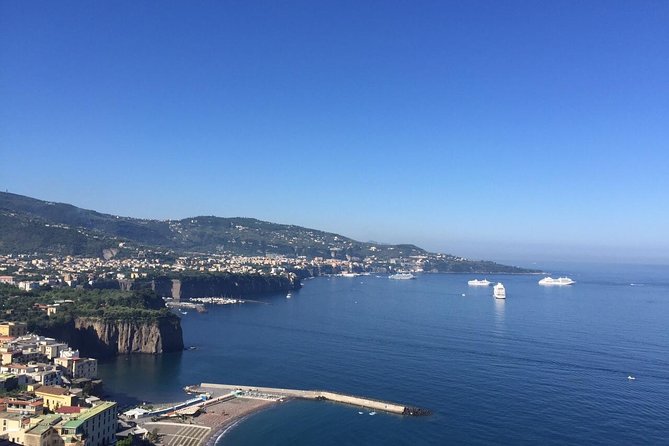Private Transfer from Rome and nearby to Sorrento or to Positano - Sorrento versus Positano: choosing where you land