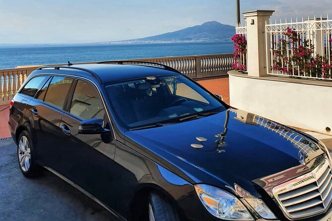 Private transfer from Rome to Sorrento - Drivers who talk (and don’t just wait)