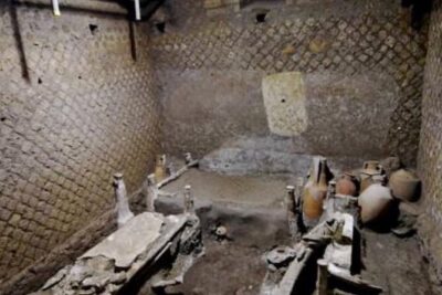 Private transfer from Rome to Sorrento and Pompeii - Pickup details in Rome: what “private” looks like in practice