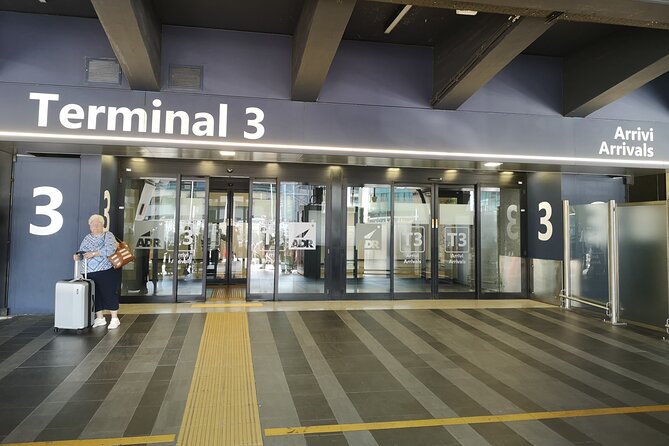 Private Transfer From/To Airport or Port or Rome city. - Flight tracking and the 90-minute wait: what timing feels like