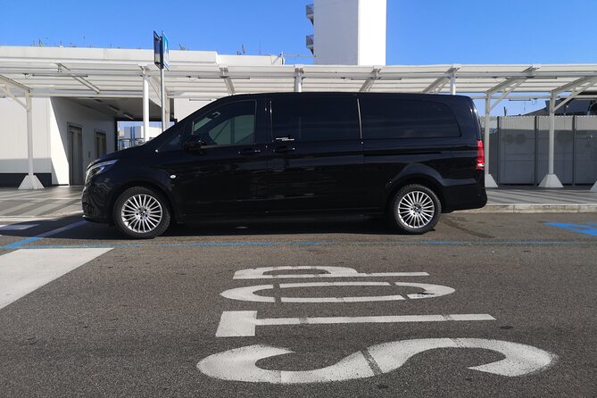 Private Transfer From/To Airport or Port or Rome city. - Price and duration: the real value math in Rome traffic