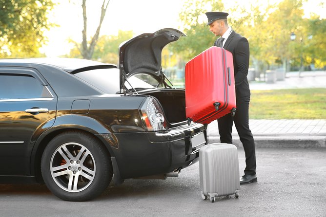 Private Transfer to Rome Airport (FCO)(CIA) - Rome Airport Transfer That Starts With a Message