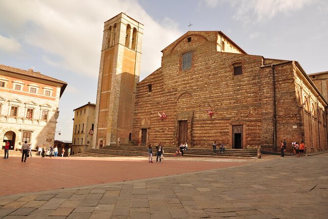 Private Tuscany Wine Country Day Trip from Rome with Lunch - Montalcino winery tour: tasting with lunch, not after-work driving