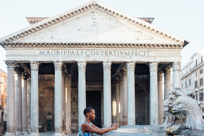 Private Vacation Photography Session with Local Photographer in Rome - Choosing your route: iconic classics or a custom walk
