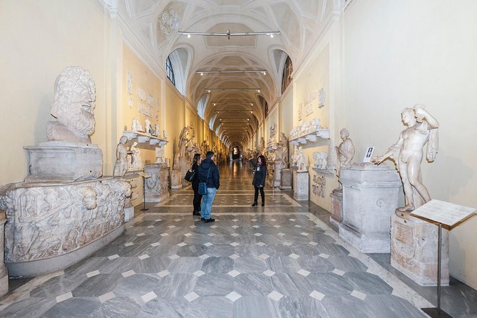 Private Vatican Museums and St. Peter's Basilica Early Bird Tour - The 7:30 early-bird advantage (and why it matters in Vatican City)