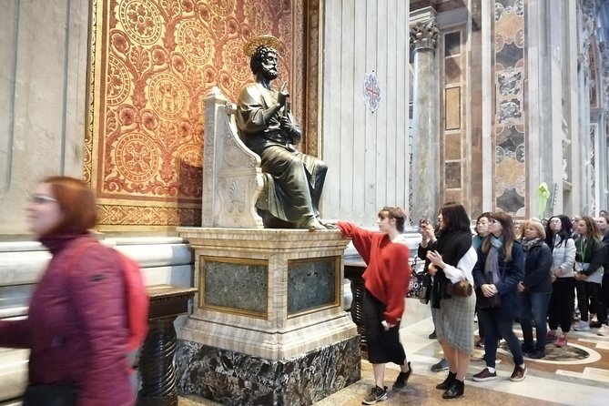 Private Vatican Museums, Sistine Chapel Tour fast track entrance. - The Sistine Chapel: context turns it from impressive to meaningful