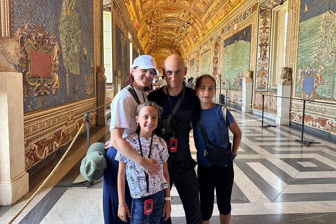 Private Vatican & Sistine Chapel Tour for Kids & Families - The exact plan: Vatican Museums first, then the Sistine Chapel