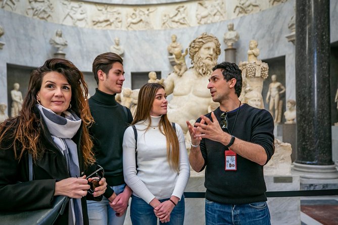 Private Vatican Tour with Sistine Chapel & Basilca Fast Access - Meeting Point and Arrival: Viale Vaticano Reality