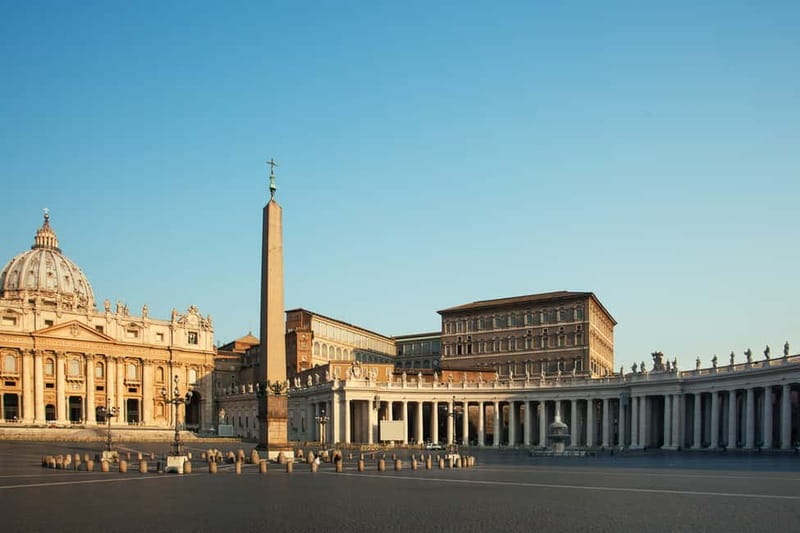 Private Vatican Tour with the option to visit St. Peter's - Sistine Chapel: what the guide helps you notice in 30 minutes