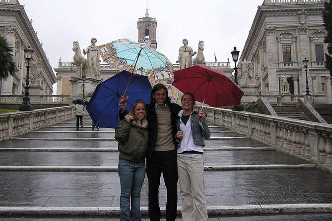 Private Walking Tour of the Squares and Fountains in Rome - Spanish Steps: 135 Steps with Political and Artistic Connections