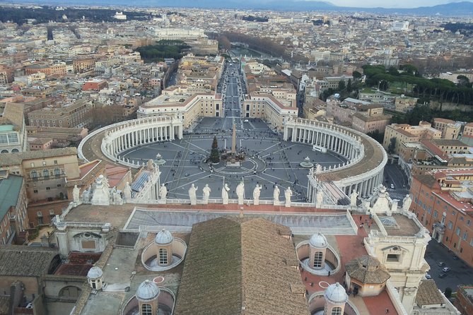 Private Walking Tour Vatican Museums or Colosseum - Colosseum on foot: Forum and Palatine Hill make it click