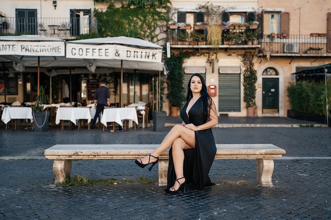 Professional Photoshoot in Eternal City Rome - Roman Forum Moments: Turning Ruins Into Strong Portraits