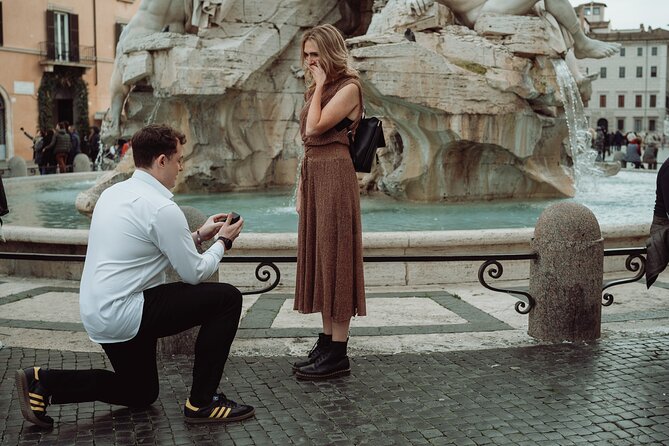 Professional Photoshoot in Rome - Colosseum Photo Stop: Getting the Angle Right Without the Fuss