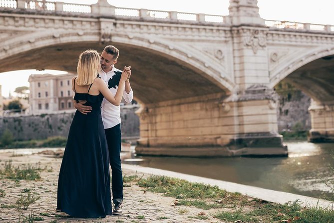 Professional Photoshoot in Rome - Piazza Venezia and the On-Foot Segments: Small Walks, Better Shots