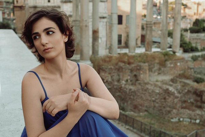 Professional Photoshoot in Rome - Pantheon Photo Stop: Classic Rome Meets Portrait Time