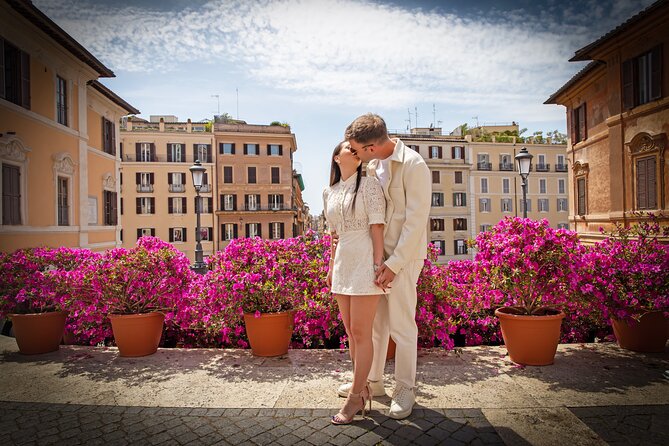 Professional Shooting in the most Romantic Places of Rome - Trevi Fountain style moments: romantic Rome, fast and photo-smart