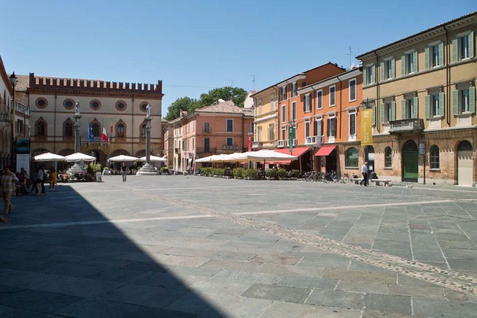 Ravenna: Private City Top Sights and Monuments Walking Tour - Basilica of San Vitale: the mosaics do the talking