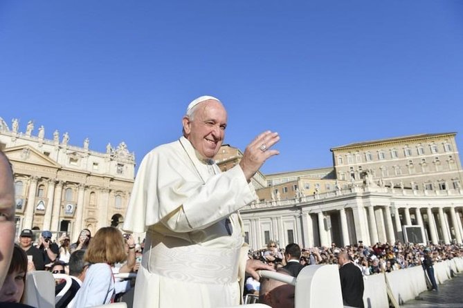 Reserved Papal Audience Ticket with Assistance On Site - How the morning works: security, queues, and finding your spot