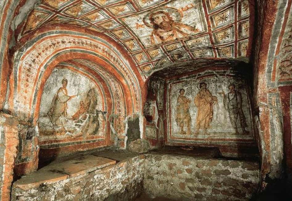 Roma: DELUXE Appian Way Bike Tour, Catacombs Visit & Lunch - Ninfeo di Egeria, then Caffarella Park: where the ride loosens up
