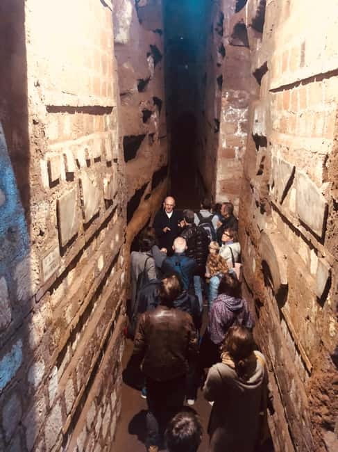 Roman Catacombs Guided Tour with Transfer - The “secret labyrinth” effect—and why it’s so memorable