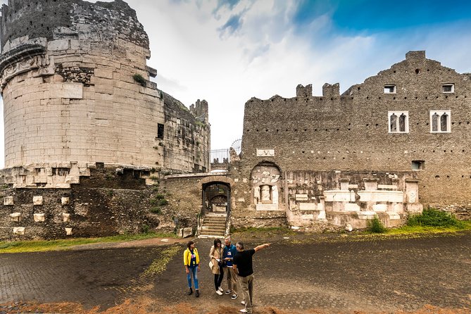 Roman Countryside Walk: Catacombs, Aqueducts and Appian Way - Aqueduct Park and Aqua Claudia: the engineering story you can picture