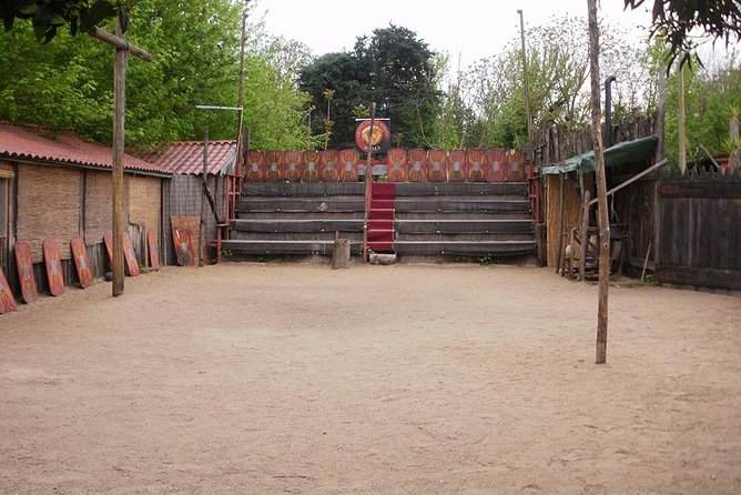 Roman Gladiator School: Learn How to Become a Gladiator - Family Viewing: How Friends and Parents Fit In