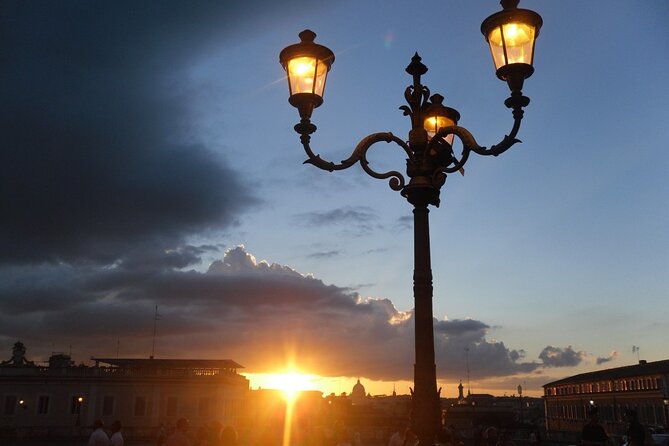 Romantic Rendezvous: Private Night Tour of Rome with Chauffeur - Trevi Fountain after dark: the famous coin moment, with less hassle
