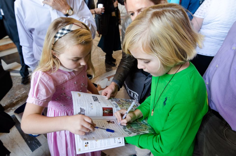 Rome: 2.5-Hour Family Vatican Highlight Scavenger Hunt - Meeting at Viale Vaticano and Getting In Without a Headache