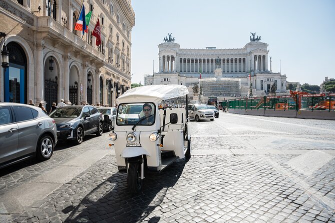 Rome 2h Tuk-tuk Tour with Prosecco & Hidden Gems - A 2-hour tuk-tuk tour that actually helps you understand Rome
