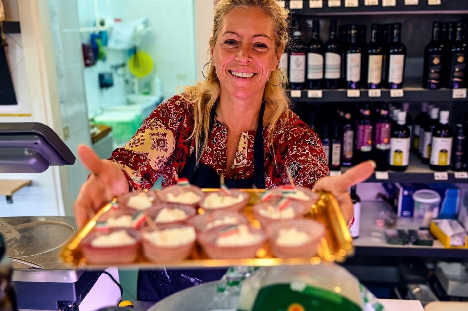 Rome: 3-Hour Guided Food Tour with Tastings - The history and culture you’ll pick up between bites