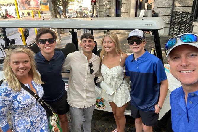 Rome: 3 Hours Private/Group Tour Golf cart with Gelato - Trevi Fountain and the Colosseum arena view: iconic photos, without the full-ticket hassle