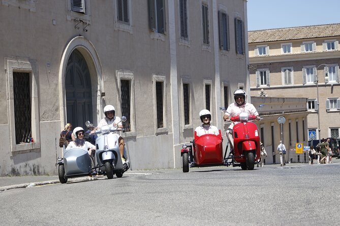 Rome 3 hours Vespa Sidecar Private Tour with Gelato - Janiculum Hill (Terrazza del Gianicolo): A View Break From the Center