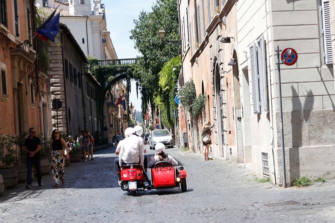 Rome 3 hours Vespa Sidecar Private Tour with Gelato - Piazza Venezia and the Victor Emmanuel Monument Area